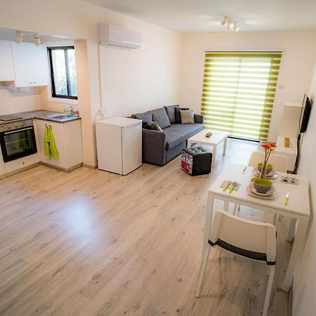 Cozy Apartment In Kapparis Паралимни Екстериор снимка